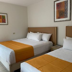 Habitación con 2 Camas Individuales